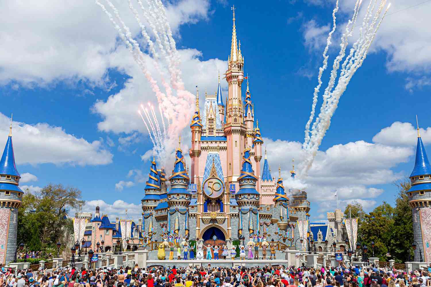 Super Bowl Champs' Dream Trip How Winning Leads to Disney World Celebrations--