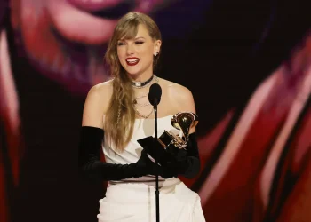 Taylor Swift Grammy 2024