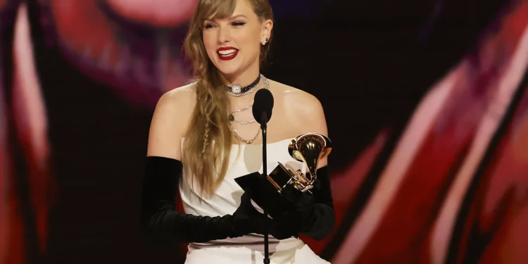 Taylor Swift Grammy 2024