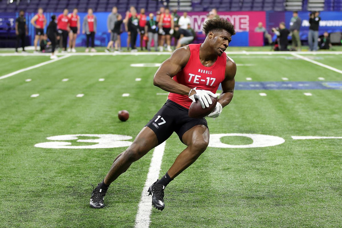 Unraveling the 3-Cone Drill The Ultimate Test of Agility at the NFL Scouting Combine