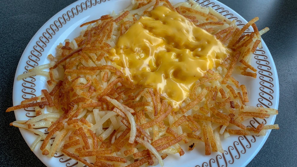 Waffle House Staff Claims That The Customer Wanted A Refund As The Hashbrowns Were Cooked In Oil