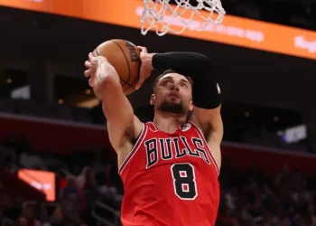 Chicago Bulls' Zach LaVine Set to Join Golden State Warriors in a $215160000 Trade Deal