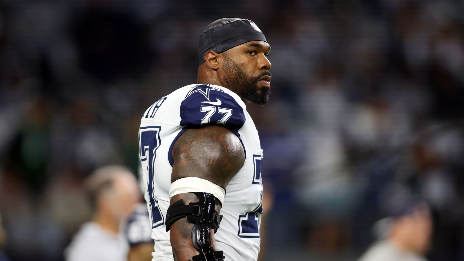 Big Move Ahead? Cowboys' Star Tyron Smith Eyes New Teams in 2024 Shakeup