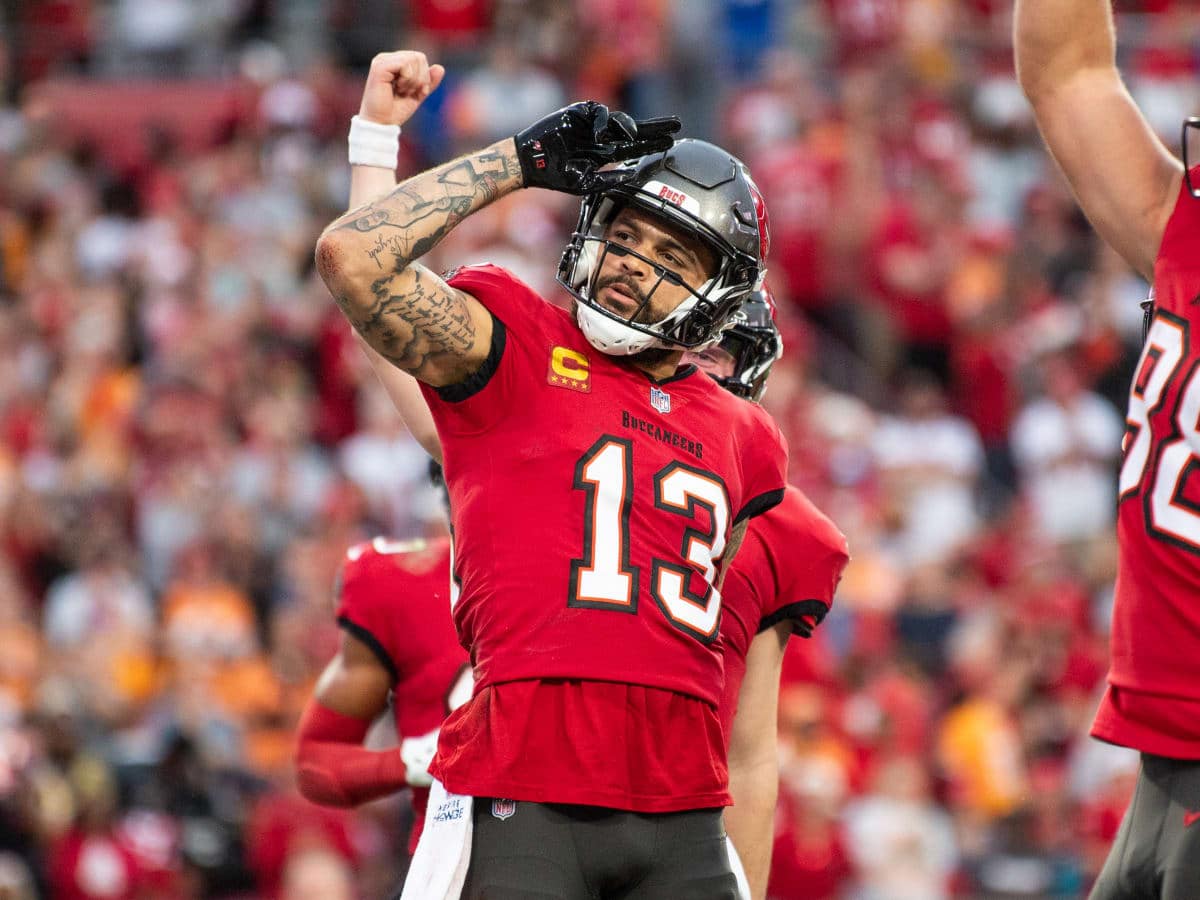 Breaking Down the Big Bucks Deal How Mike Evans Staying with the Bucs Changes the Game--