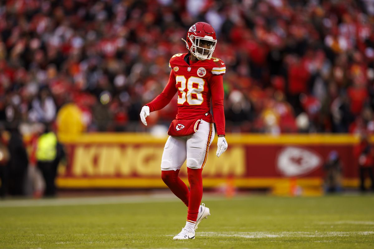 Chiefs Cornerback L'Jarius Sneed's Future Will He Stay or Go Inside the Drama and Contract Talks---