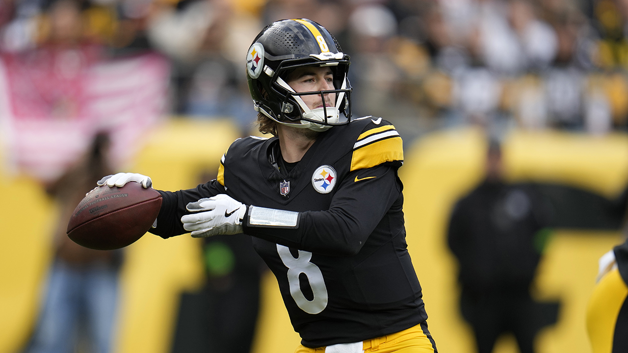 The Pittsburgh Steelers' Quarterback Conundrum: A New Era Begins
