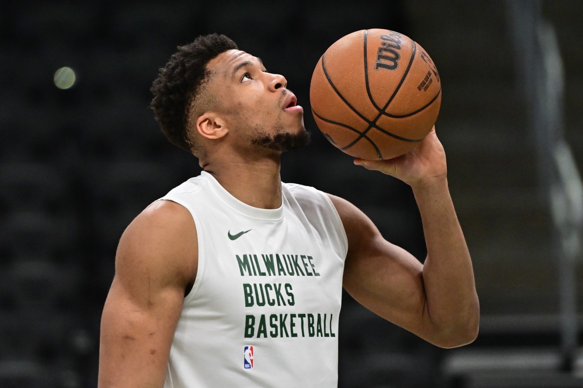 Giannis Antetokounmpo's Achilles Injury Sidelines Him A Deep Dive into the Impact on the Milwaukee Bucks