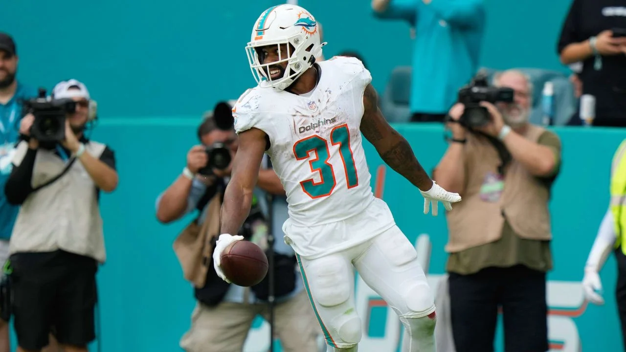 How Raheem Mostert's Amazing Season Got Him a Sweet Deal with the Dolphins
