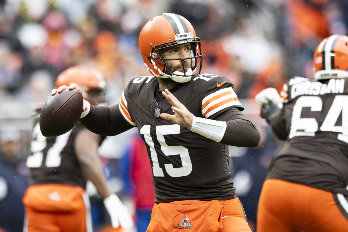Inside Look How the Browns are Shuffling Quarterbacks to Keep Their Super Bowl Dreams Alive---
