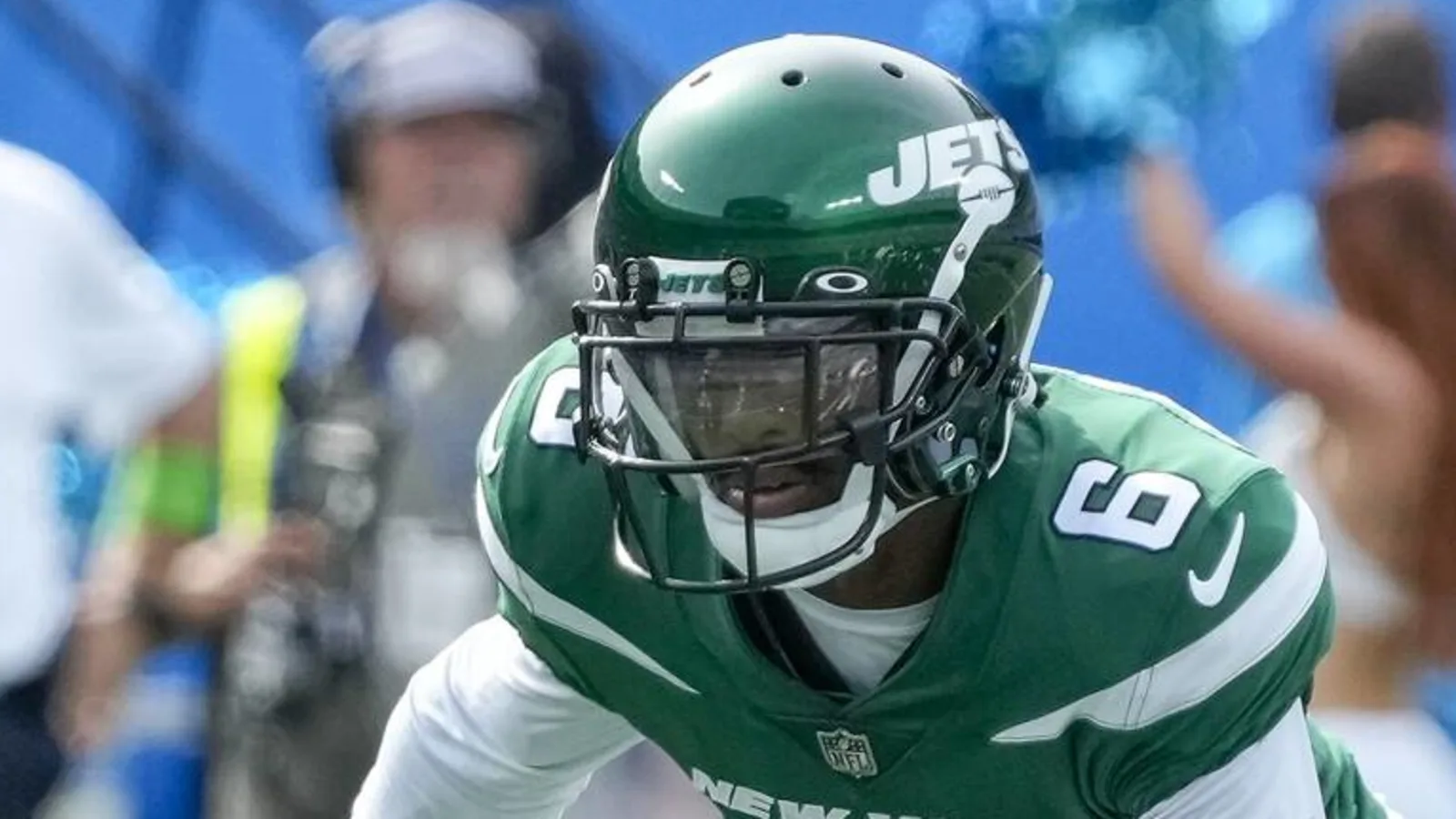 Jets Drama Unfolds: Inside Mecole Hardman's Shocking Clash and Team Shake-Up