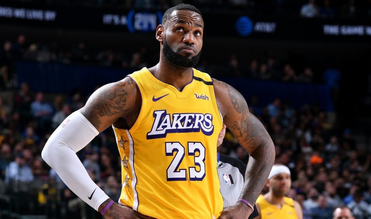 Lakers' Grit and Determination The Road to Playoff Glory