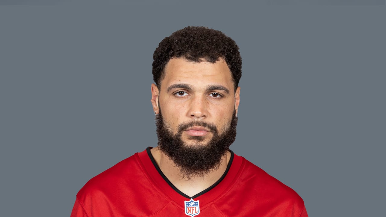 NFL Star Mike Evans Eyes New Team The Buzz on Free Agency Moves