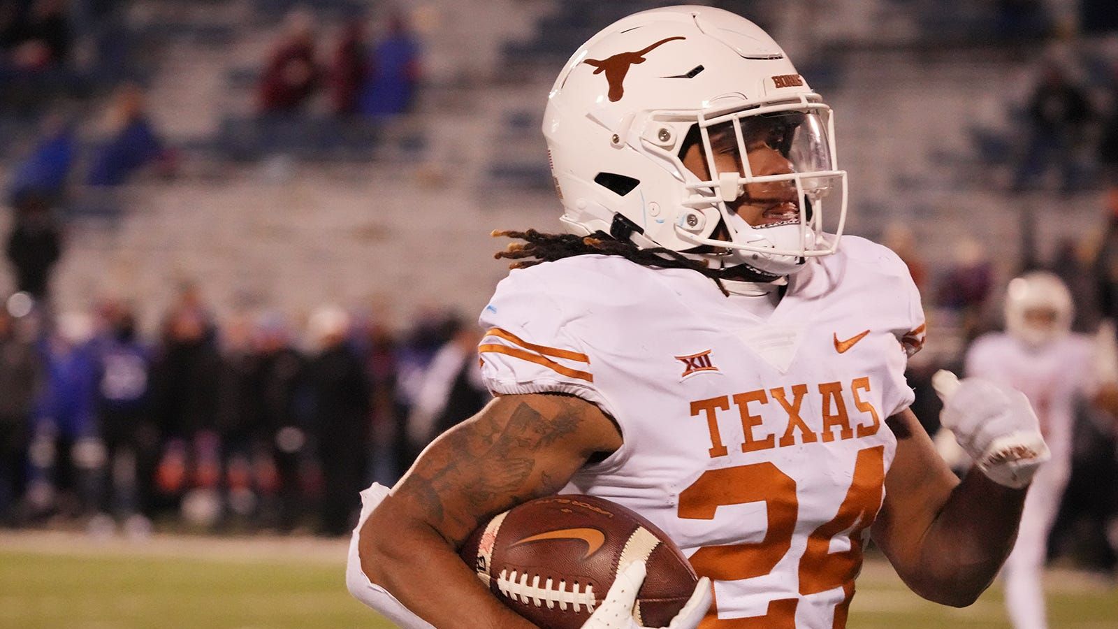  New Star on the Horizon: How Jonathon Brooks Could Spark the Dallas Cowboys' Next Big Rush