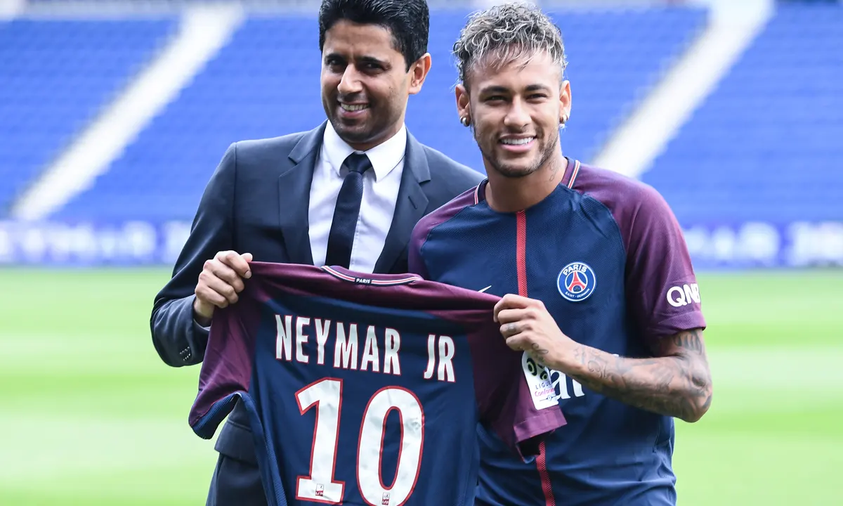 Neymar's Rollercoaster Ride From Barcelona's Bright Star to PSG's Shadows