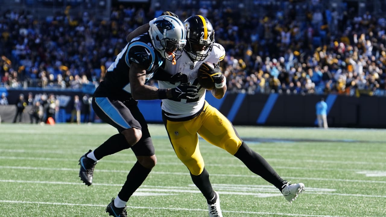 Panthers and Steelers Make Strategic Swap: The Diontae Johnson Trade Breakdown