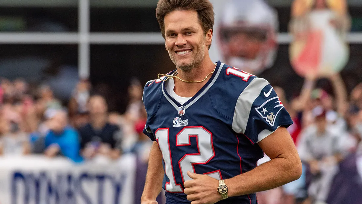 Tom Brady Beats the Clock How the NFL Icon Crushes His Speed Record at 46