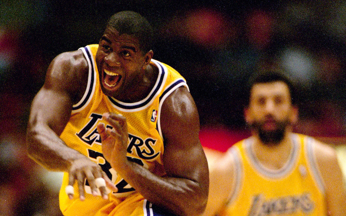 Top 10 NBA Players of all Time--