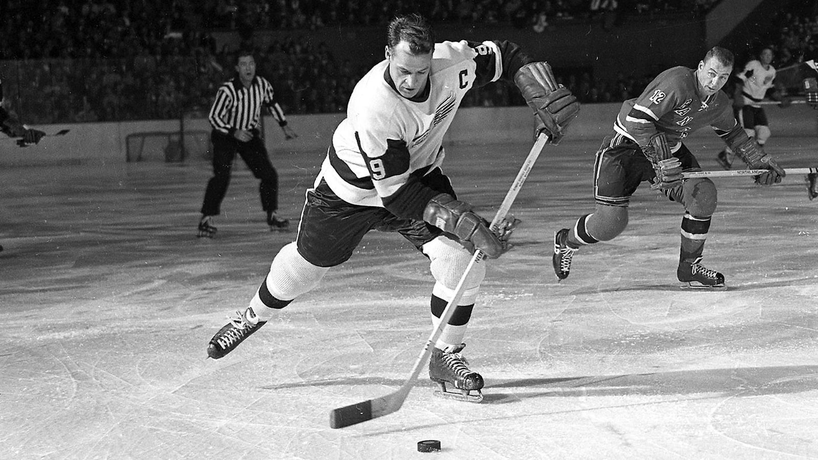 Top 10 NHL Players of all TIme--