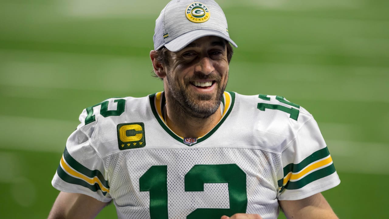 Aaron Rodgers Claims: Did the Government Create HIV? Jets QB Sparks Major Debate