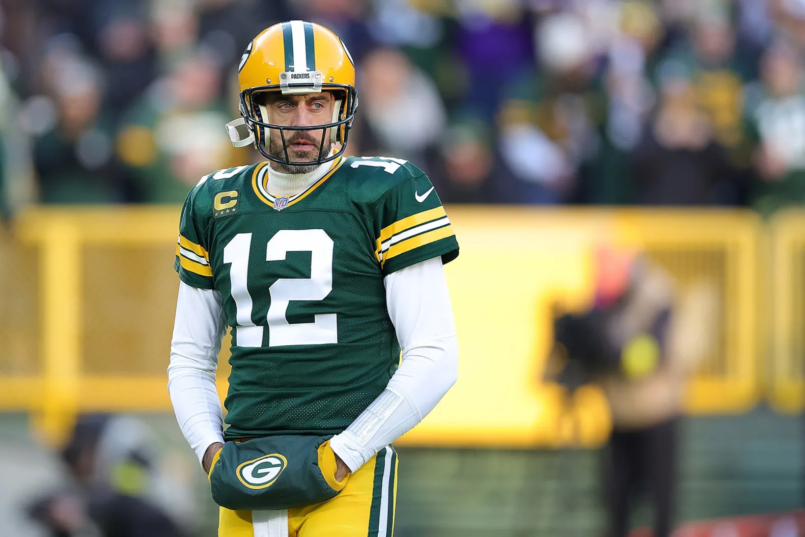  Aaron Rodgers Opens Up About Near Career-Ending Injury and His Comeback Drive for the Jets in 2024