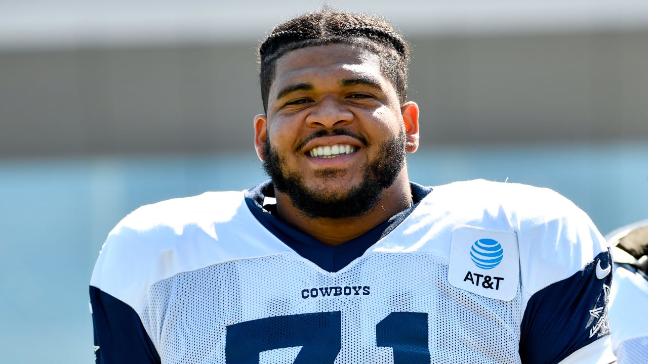 Buffalo Bills Bolster Offensive Line with Veteran Tackle La’el Collins.