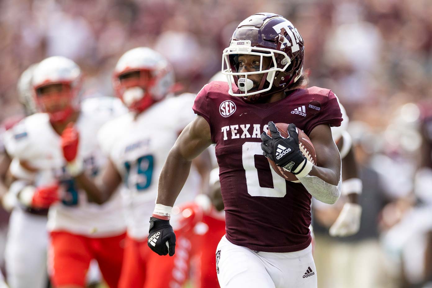 Colts Eye Texas A&M's Ainias Smith as Potential Game-Changer