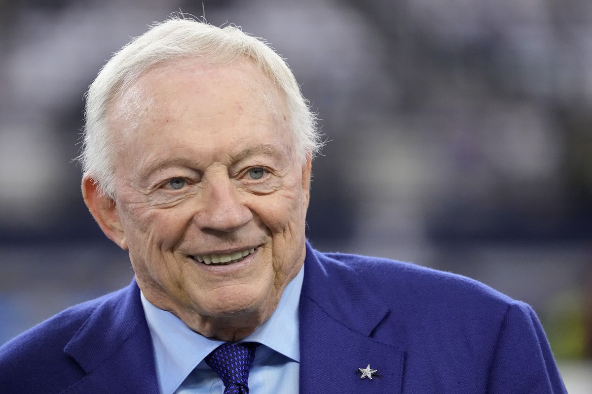 Cowboys' Offseason Strategy A Delicate Balancing Act