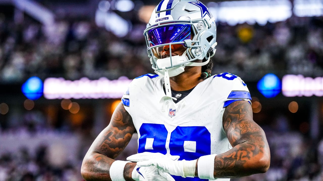 Cowboys in a Crunch The Must-Do Moves to Secure CeeDee Lamb's Future