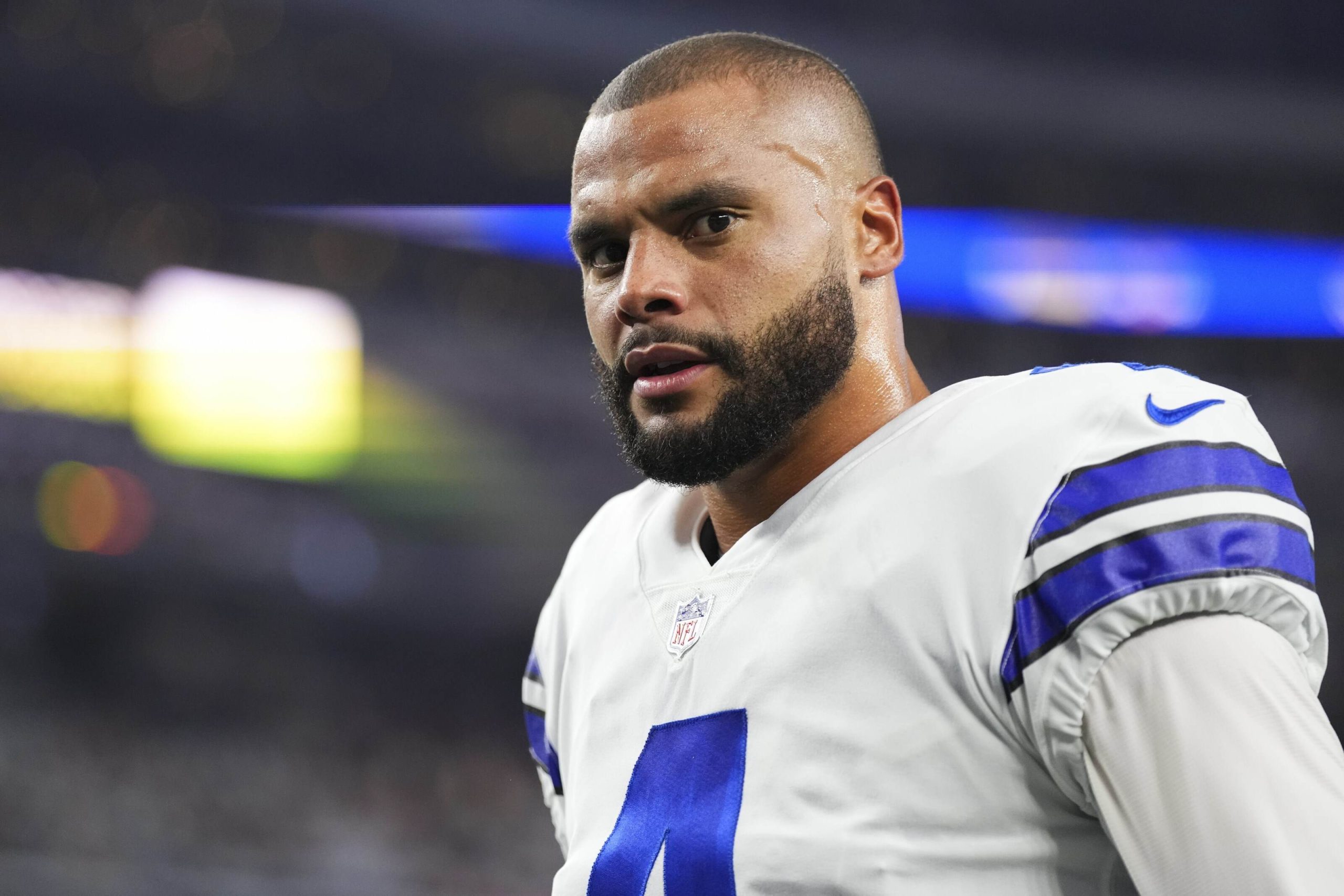 Dallas Cowboys Shake Things Up: Trading Dak Prescott for New Draft Picks!