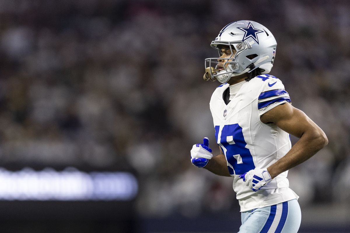 Can the Dallas Cowboys Fix Their Running Game? Fans Doubtful as 2024 Season Nears