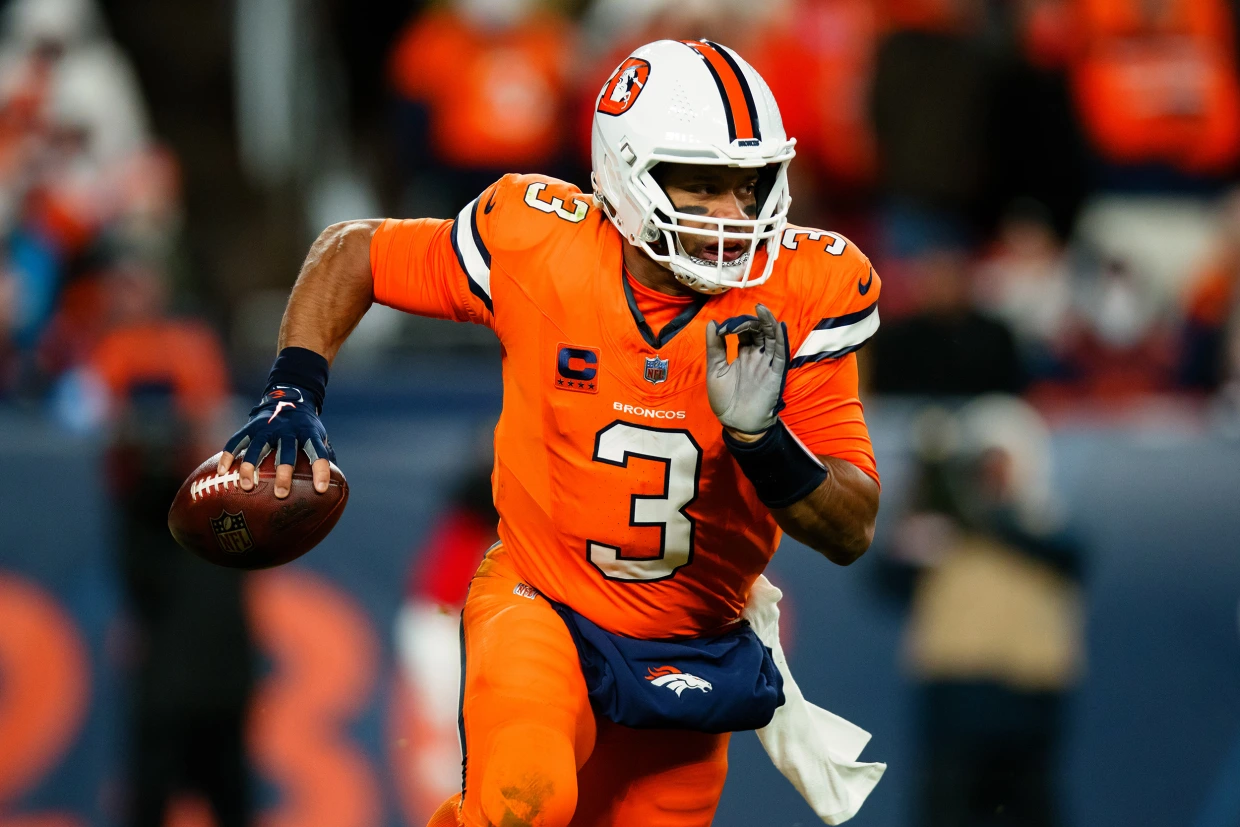 Denver Broncos Quarterback Quandary What's Next for the Team's Offense