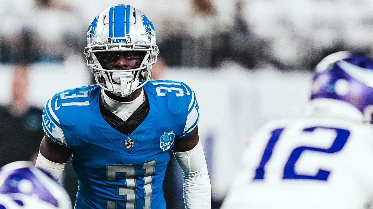 NFL News: Detroit Lions Pay Huge Price to Keep Amon-Ra St. Brown Off 2024 Free Agency