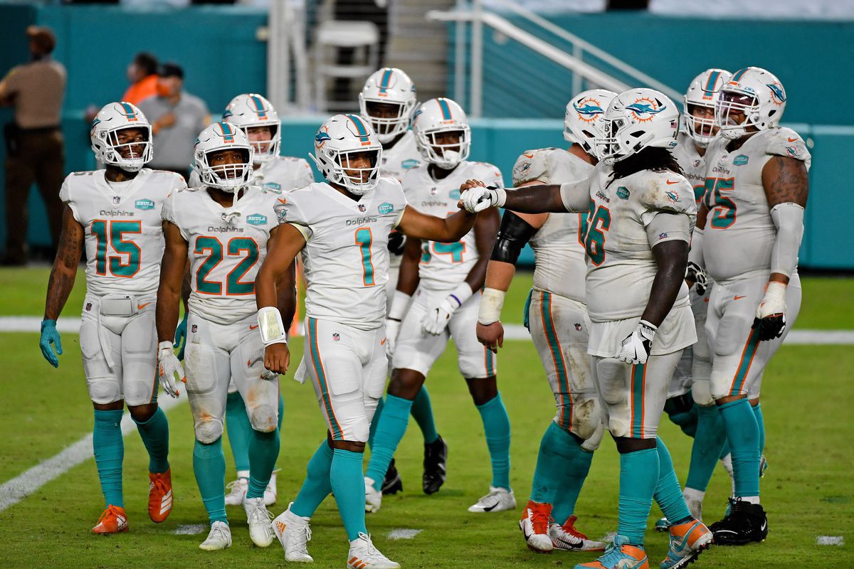 Dolphins Draft Drama: Miami Trades Up for Speed and Strength in a Bold 2024 Strategy