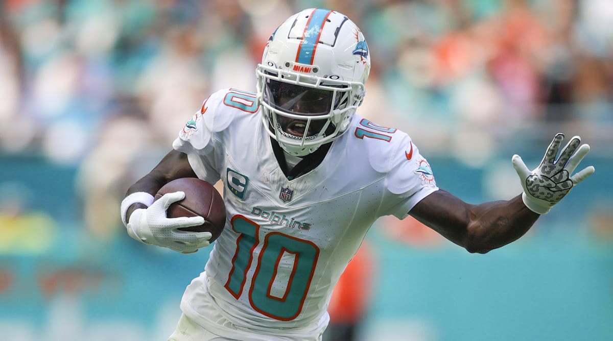  From Chiefs to Dolphins: How Tyreek Hill Faced His Old Team's Super Bowl Wins