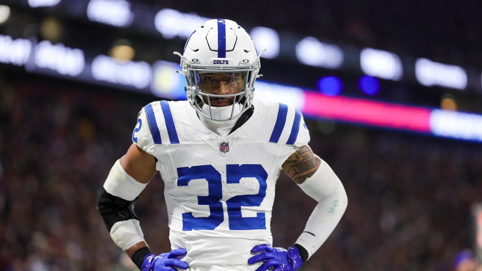 Julian Blackmon's Surprising Contract Saga with the Colts A Glimpse Into NFL's Latest Trends