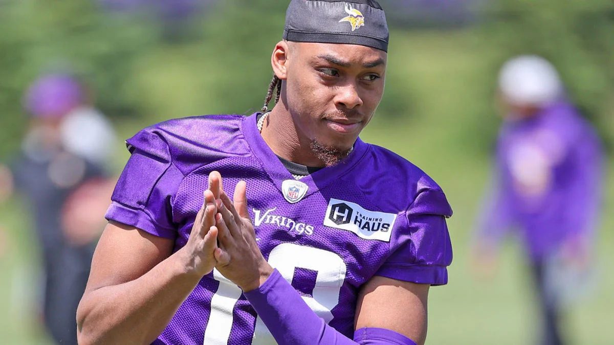 Justin Jefferson's Contract Saga A Pivotal Moment for Vikings and the NFL Receiver Market