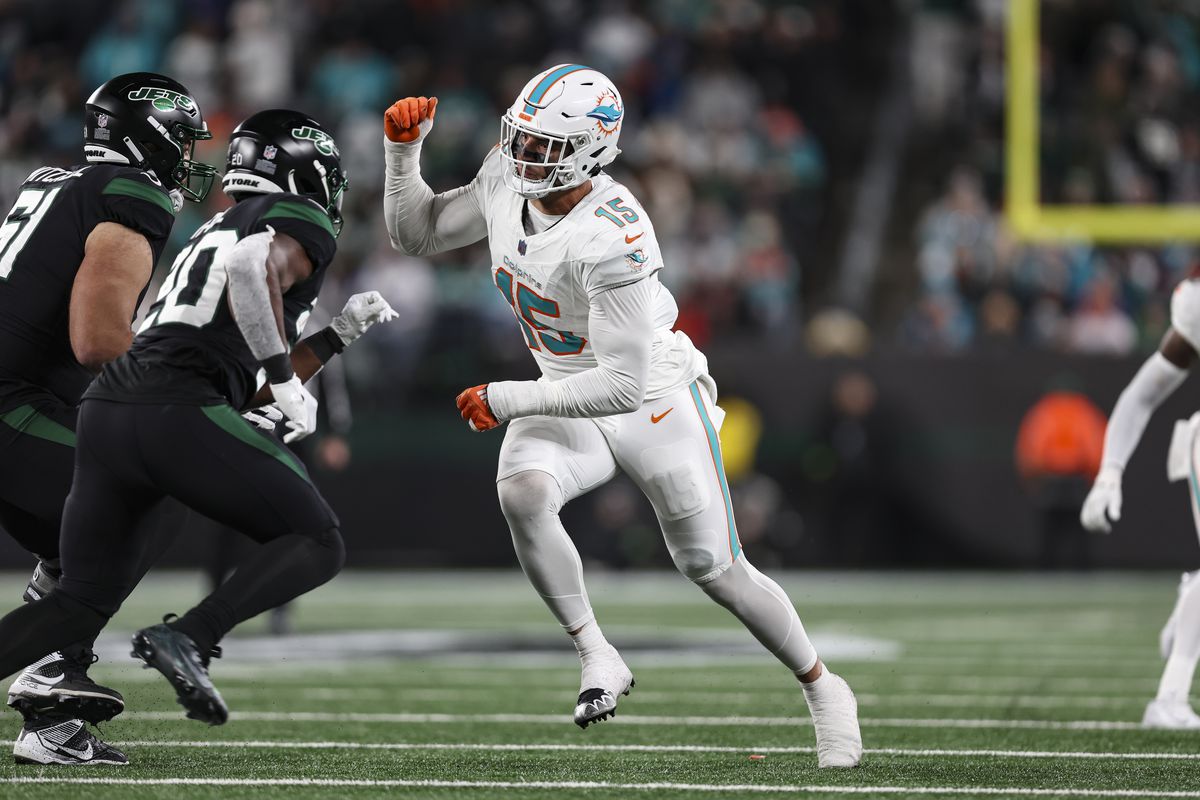  Miami Dolphins' Jaelan Phillips Eyes Comeback After Injury, Aims to Boost Defense for 2024 Season