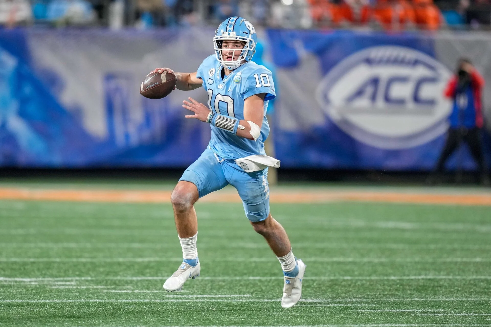 Minnesota Vikings Draft Strategy A Pivotal Decision with Drake Maye