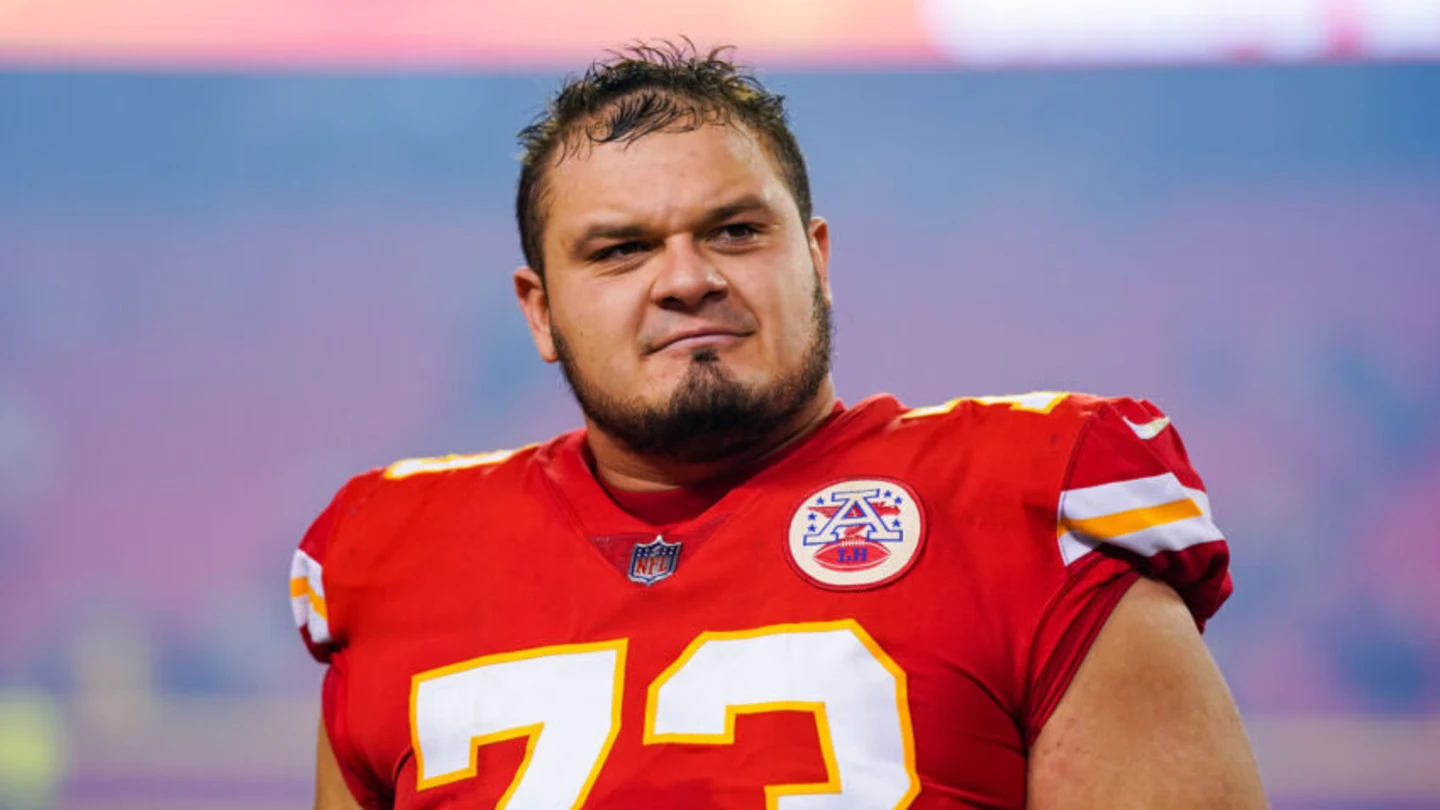 NFL Star Switches Teams: Why Nick Allegretti Left the Chiefs for a New Start with the Commanders