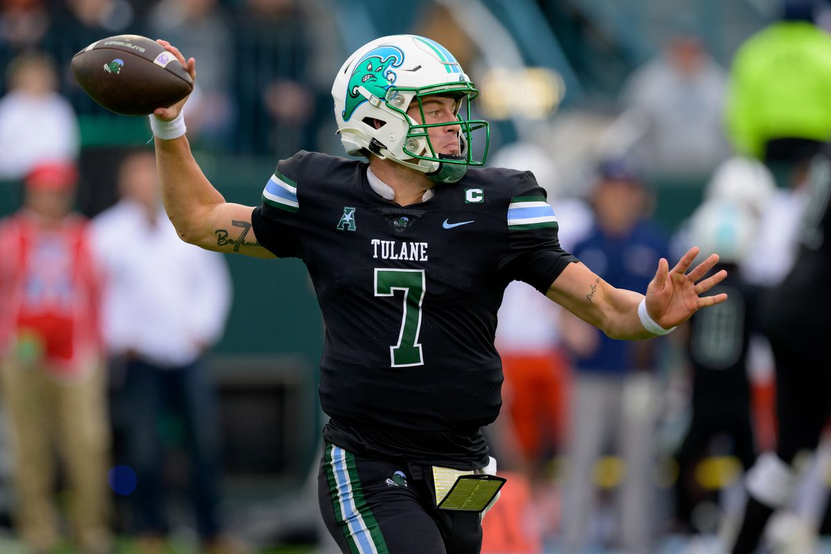 NFL News: New York Jets Zeroing In on Scout Tulane's Michael Pratt as a 2024 Draft Quarterback Target