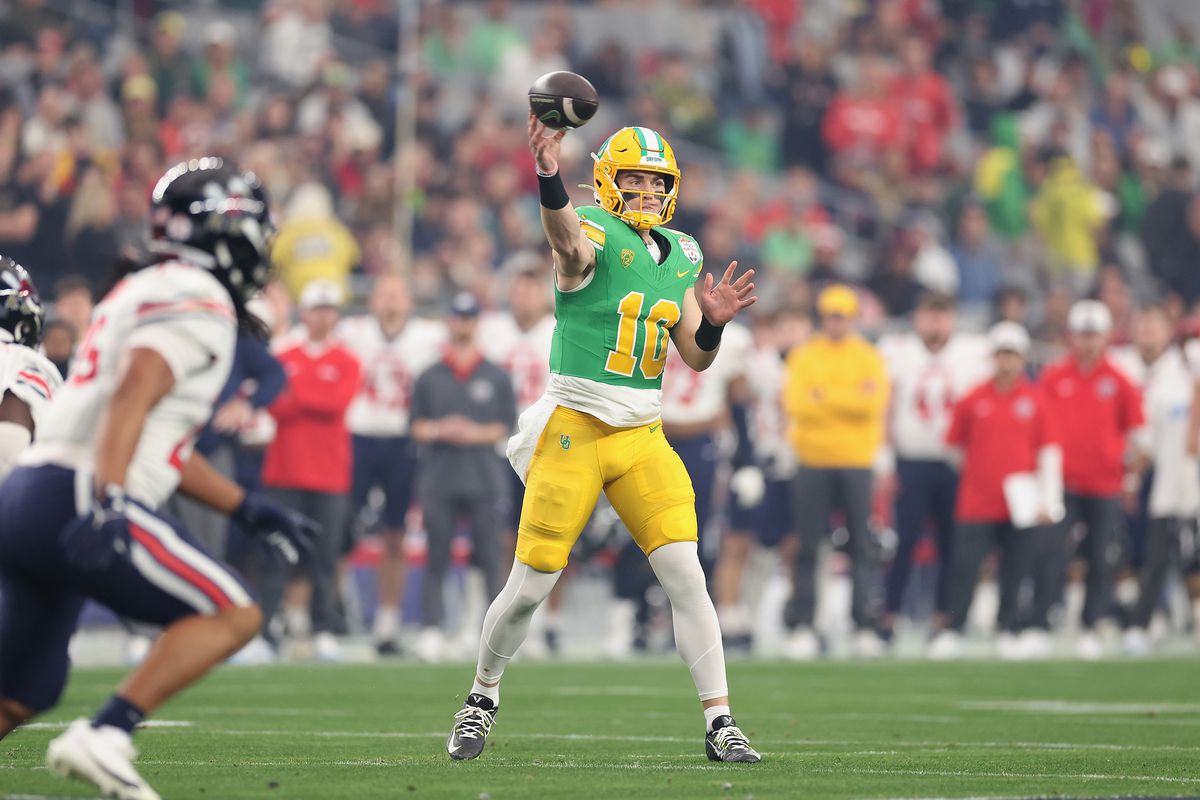 Oregon Ducks in the 2024 NFL Draft Predictions and Prospect Analysis