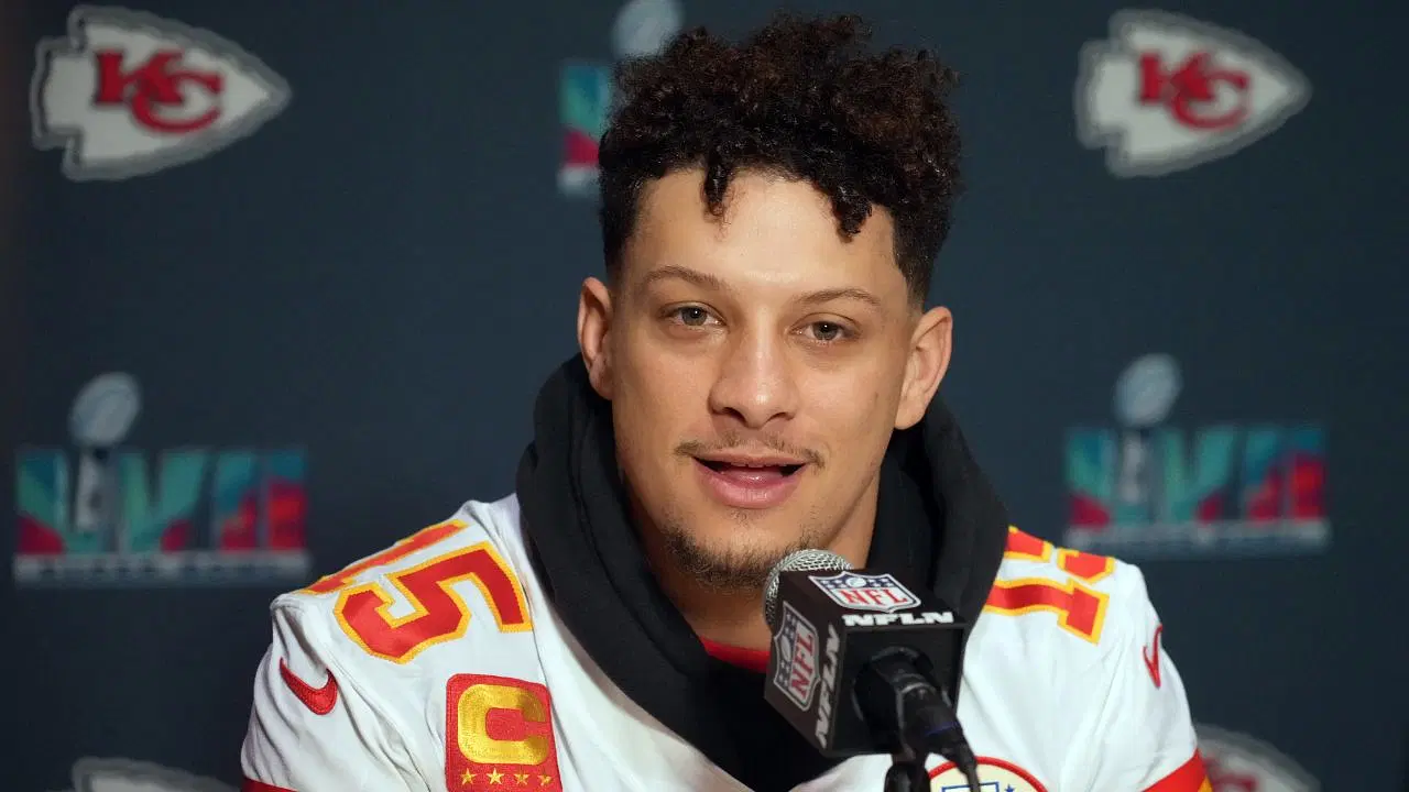  Patrick Mahomes Talks Elections and Eyes Historic NFL Triumph: Inside His 2024 Vision