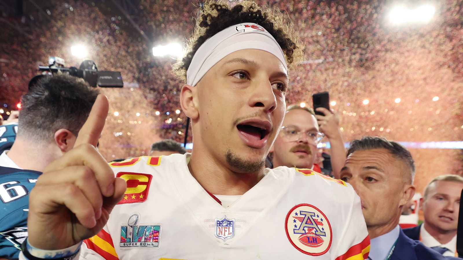 Patrick Mahomes Talks Elections and Eyes Historic NFL Triumph: Inside His 2024 Vision