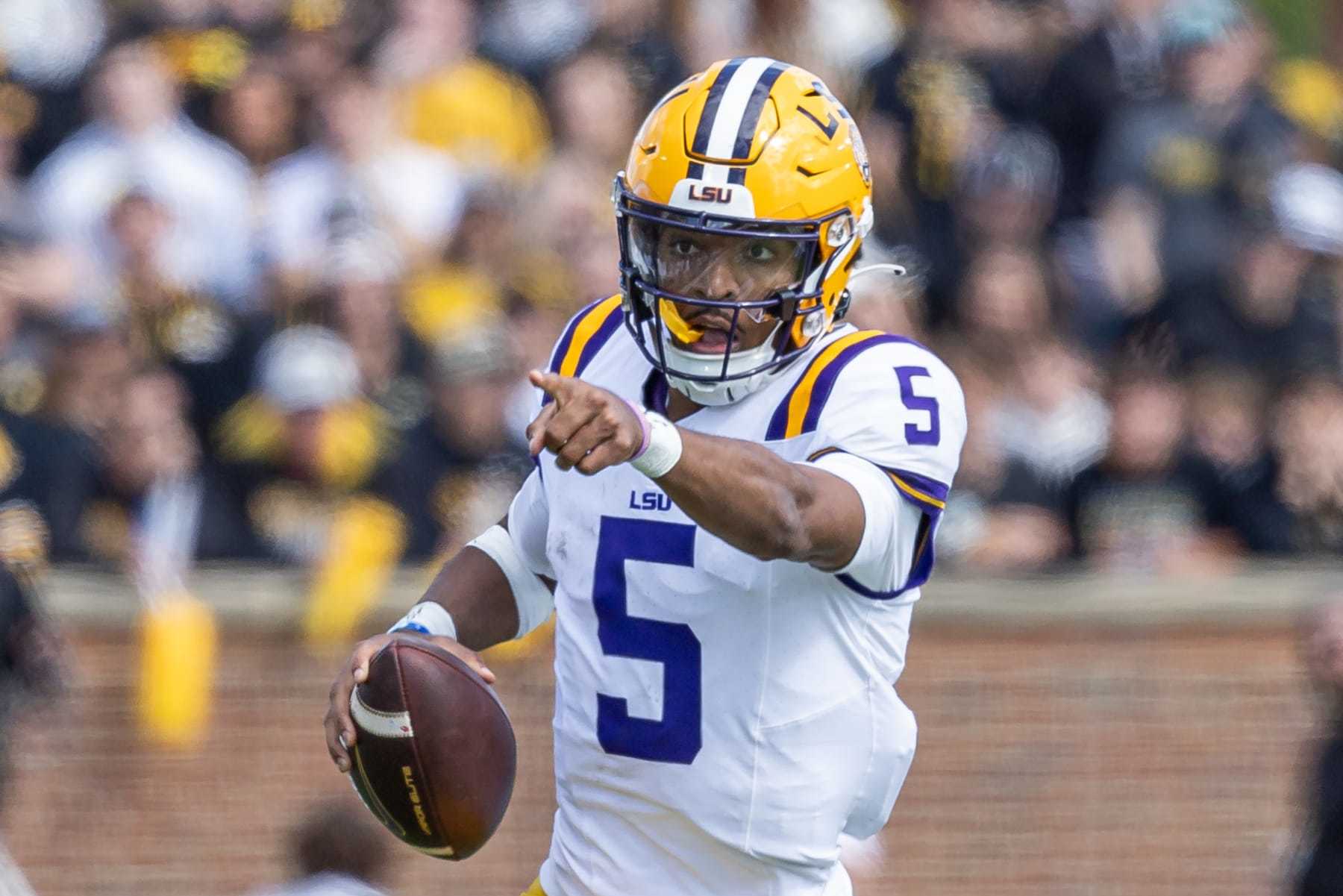 Raiders Eye Top 5 Trade for LSU Quarterback Jayden Daniels: A Strategic Reunion in Play?