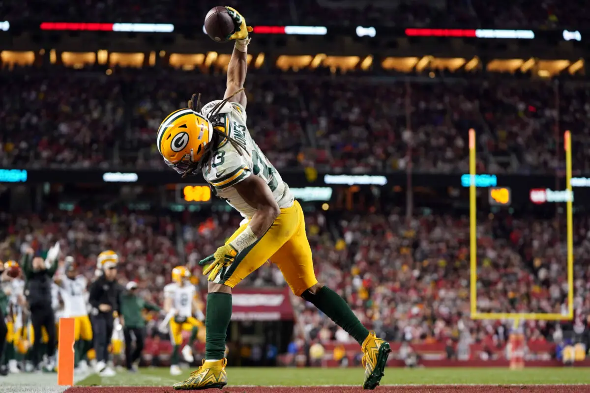 Shifting Dynamics in Green Bay The Impact of Aaron Jones' Exit on Matt LaFleur's Strategy 