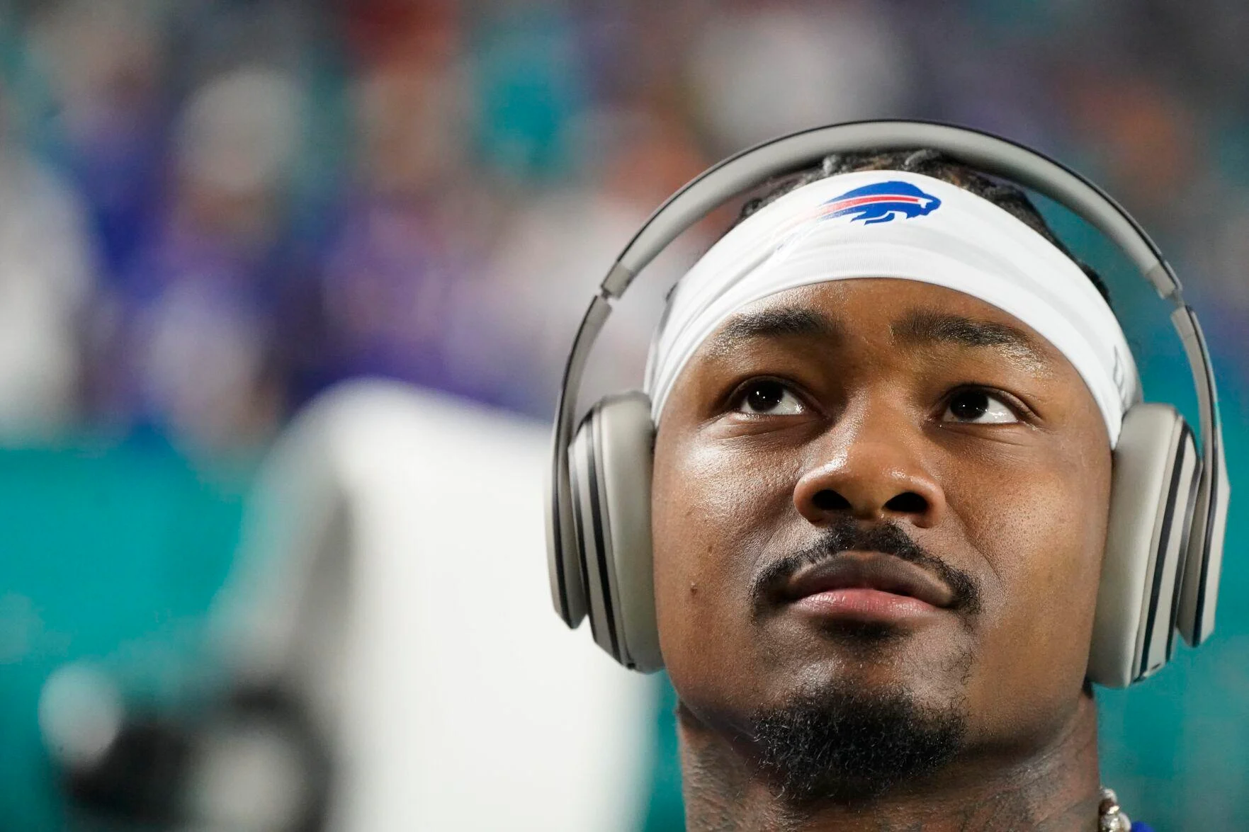 Stefon Diggs Shakes Up the NFL Landscape Inside the Texans' Bold Contract Maneuver..
