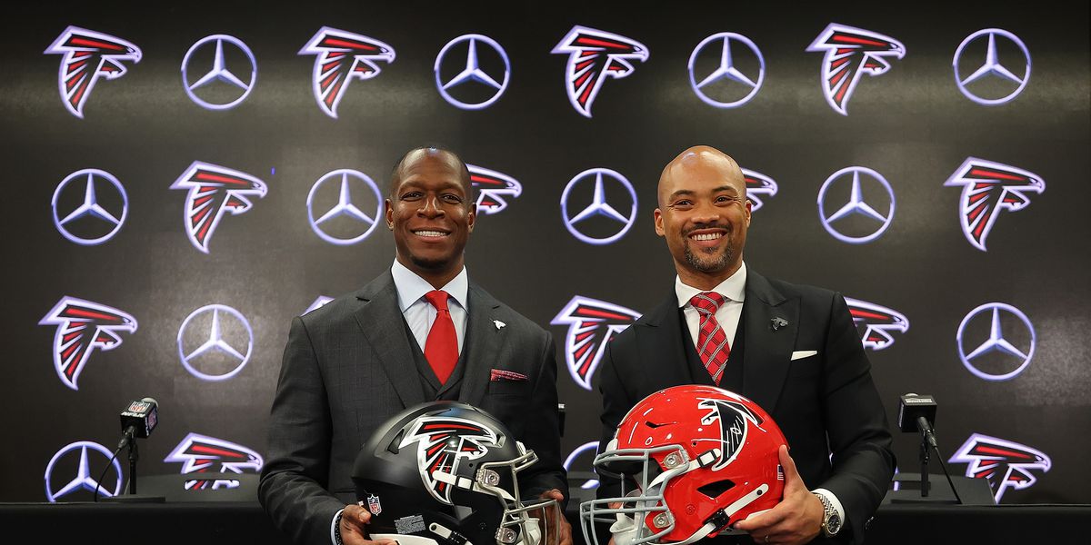 The Atlanta Falcons' Quarterback Conundrum: To Trade or Not to Trade for Michael Penix Jr.