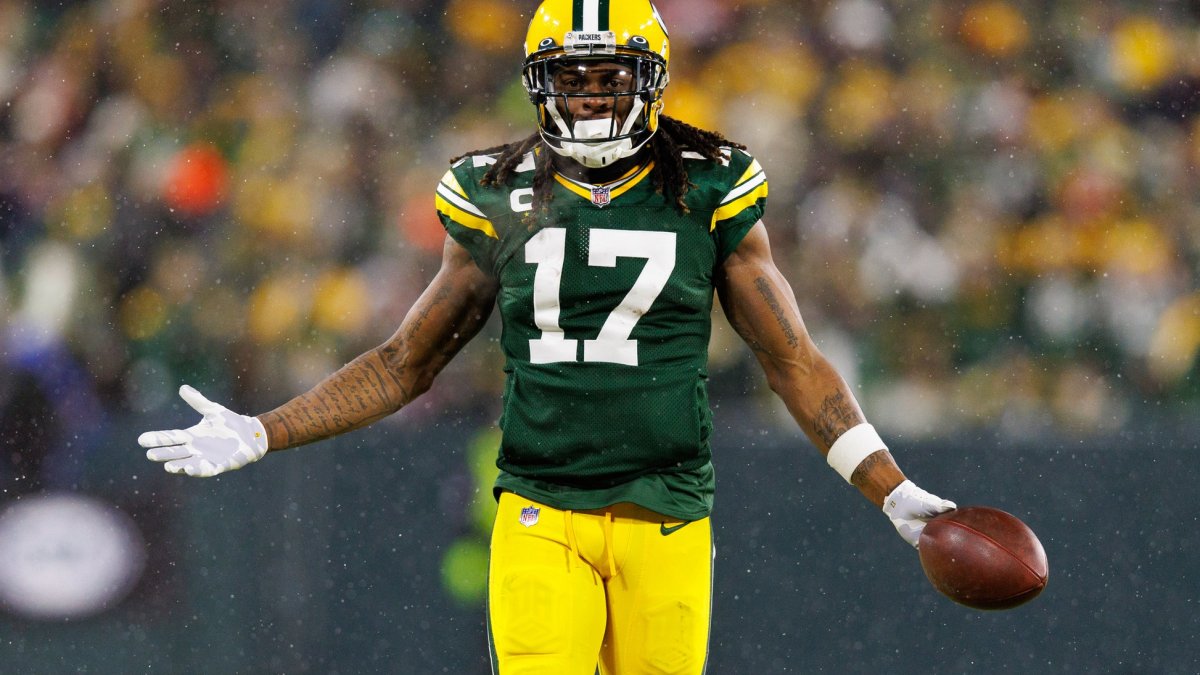 The Future of Davante Adams with the Raiders A Strategic Hold by Mark Davis