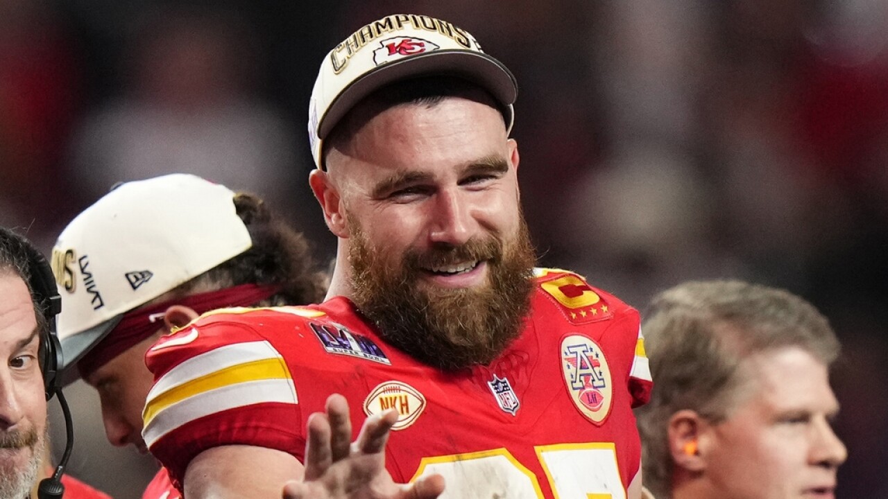 NFL News: Kansas City Chiefs’ Travis Kelce Redefines Tight End Market with Record-Breaking Contract Extension Of $392,500,00