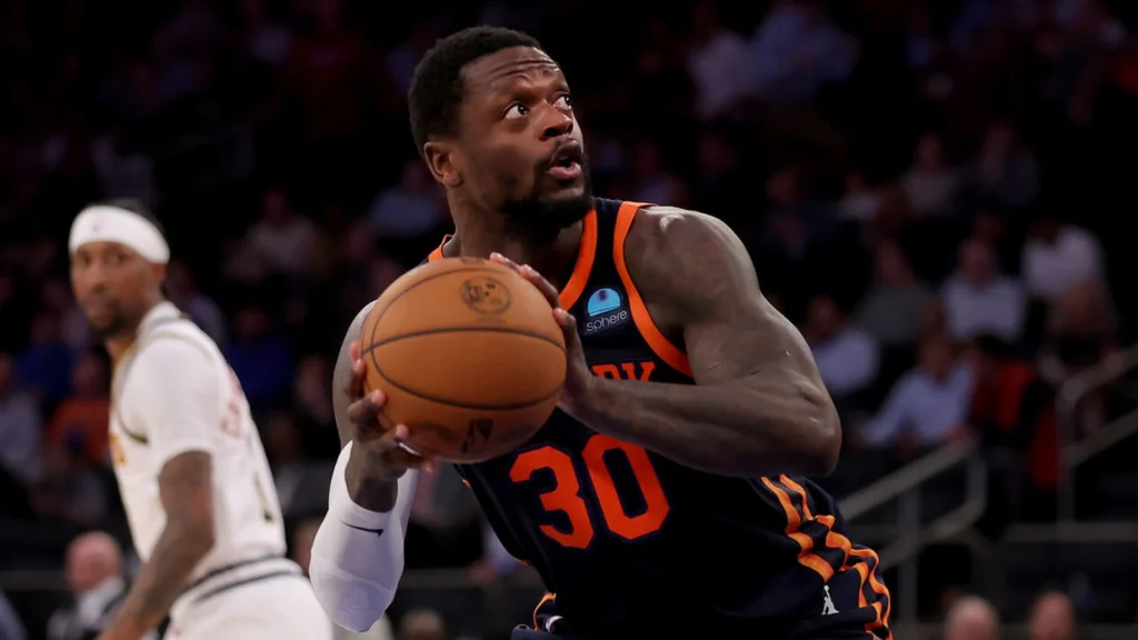 New York Knicks To Put Hold On Julius Randle's $45,000,000 Contract ...